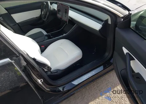 2019 Tesla Model 3 Long Range/Performance from USA, damaged, VIN 5YJ3E1EB3KF391356